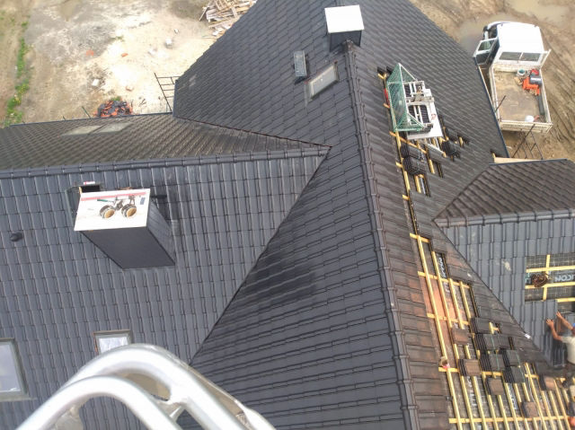 DACHY KARŁOWICZ WIĘŹBY POKRYCIE KOMINY ALTANY WIATY RYNNY OKNA BYSTRZYCA WROCŁAW BRZEG LUBSZA